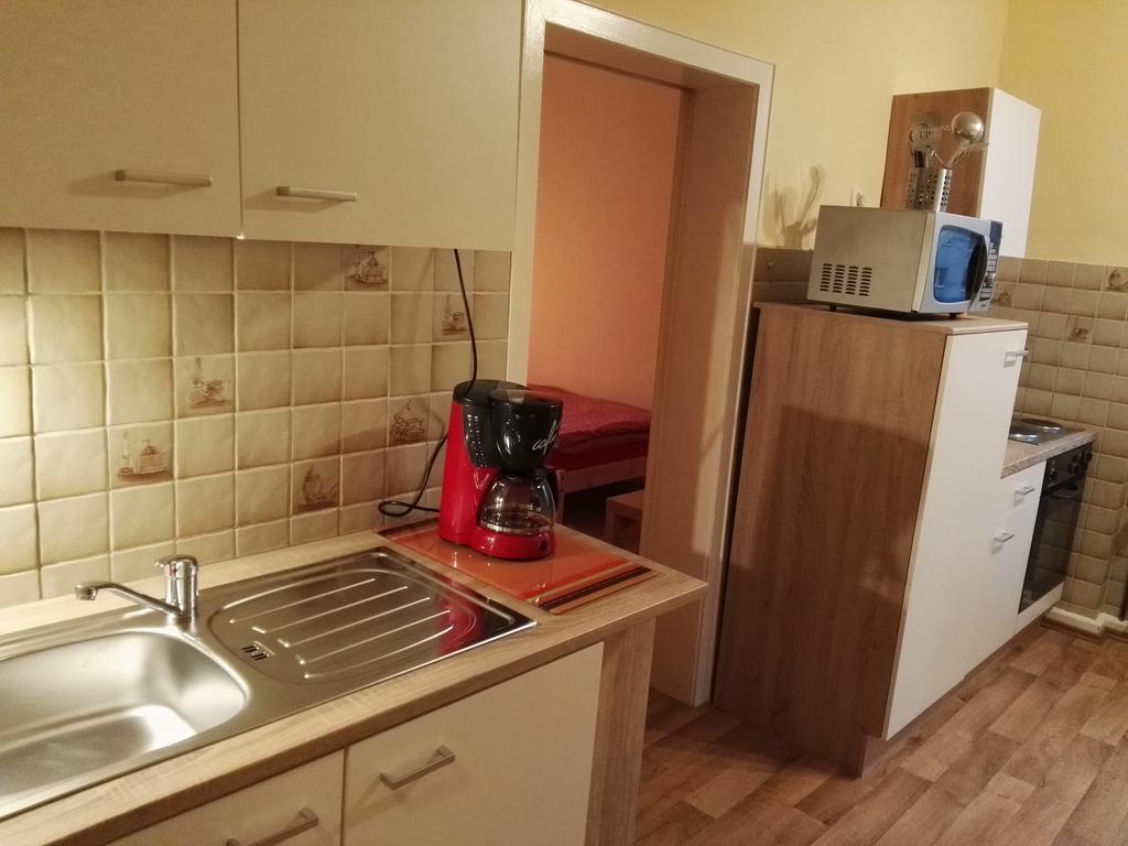 Zu Hause Bei Freunden Apartment ดอร์ทมุนด์ ภายนอก รูปภาพ